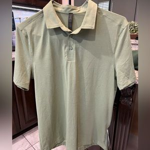 LULULEMON - NWT Polo.